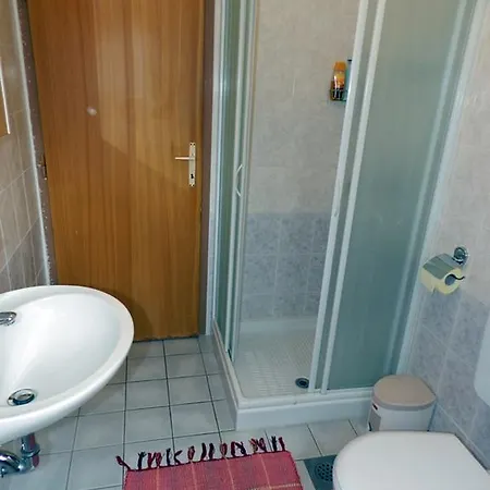 Apartment Apartmaji Ester *