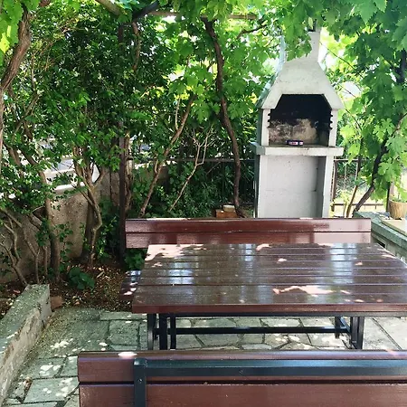 Apartmaji Ester * Izola